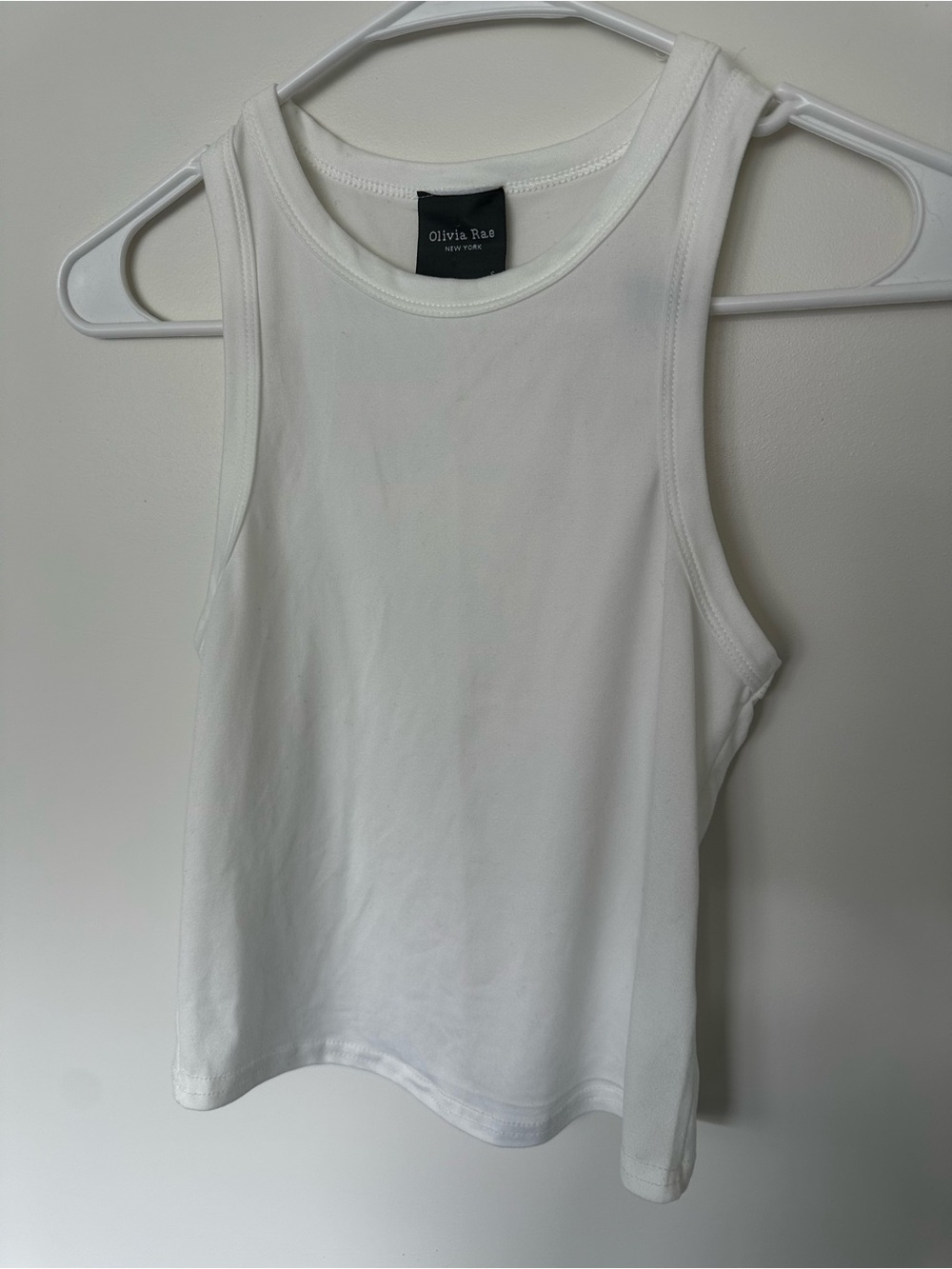 Olivia Rae New York white tank S